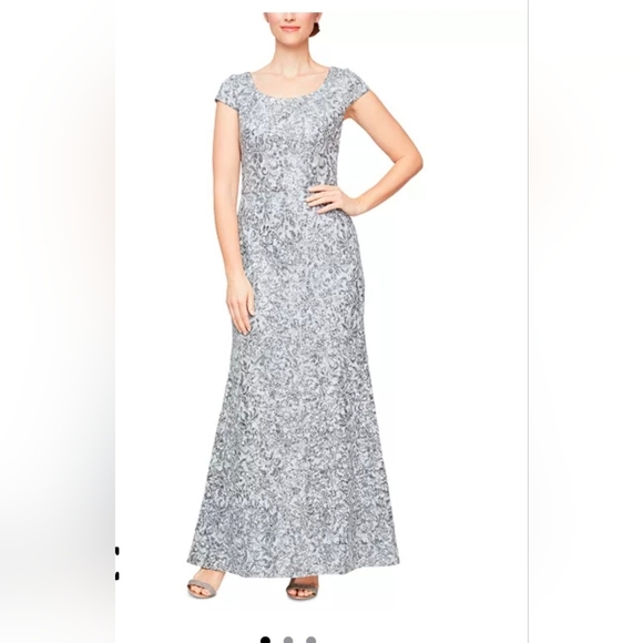 Alex Evenings Dresses & Skirts - Alex Evenings Silver Patterned Maxi Dress
